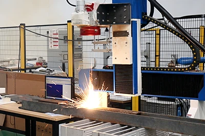MRJ-laser itse kehitetty tehokkaat 6000- watin laserpuhdistuslaitteet